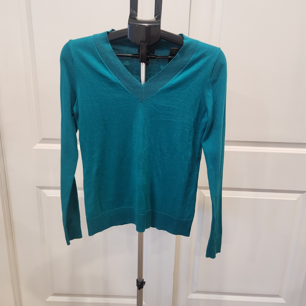 GAP Teal Green Merino Wool V-Neck Long Sleeve Sweater
